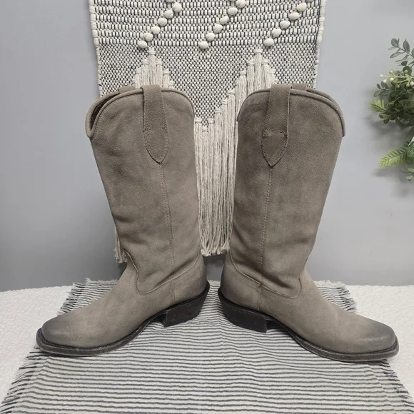 Ariat Taupe Suede Western Boots - Picture 4 of 7